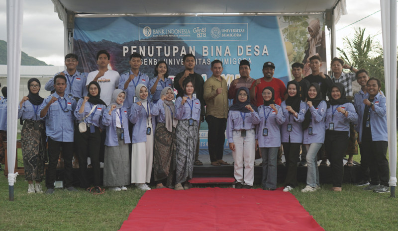 Generasi Baru Indonesia (Genbi) Universitas Bumi Gora menyelenggarakan acara penutupan bina desa di Wisata Kuliner Desa Kebon Ayu