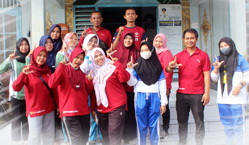 UPT Puskesmas Gerung bersama Kader Posyandu Desa Kebon Ayu berupaya untuk melakukan kegiatan pengendalian DBD